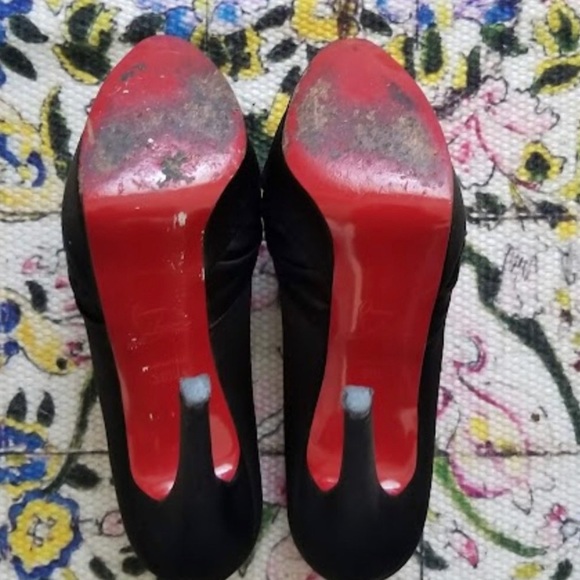 Christian Louboutin 36.5 black satin heels - Picture 2 of 5